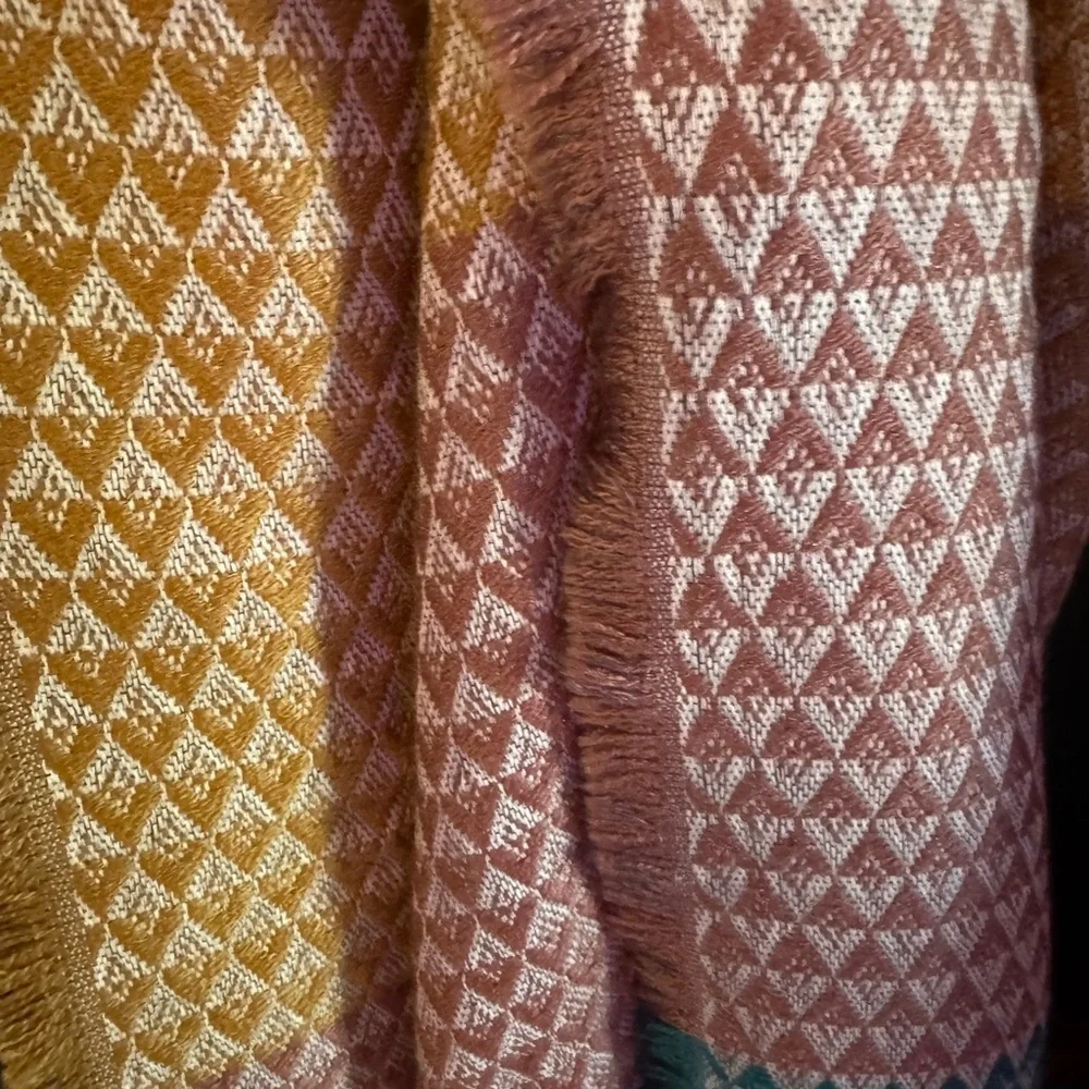 FatFace Scarf new without tags